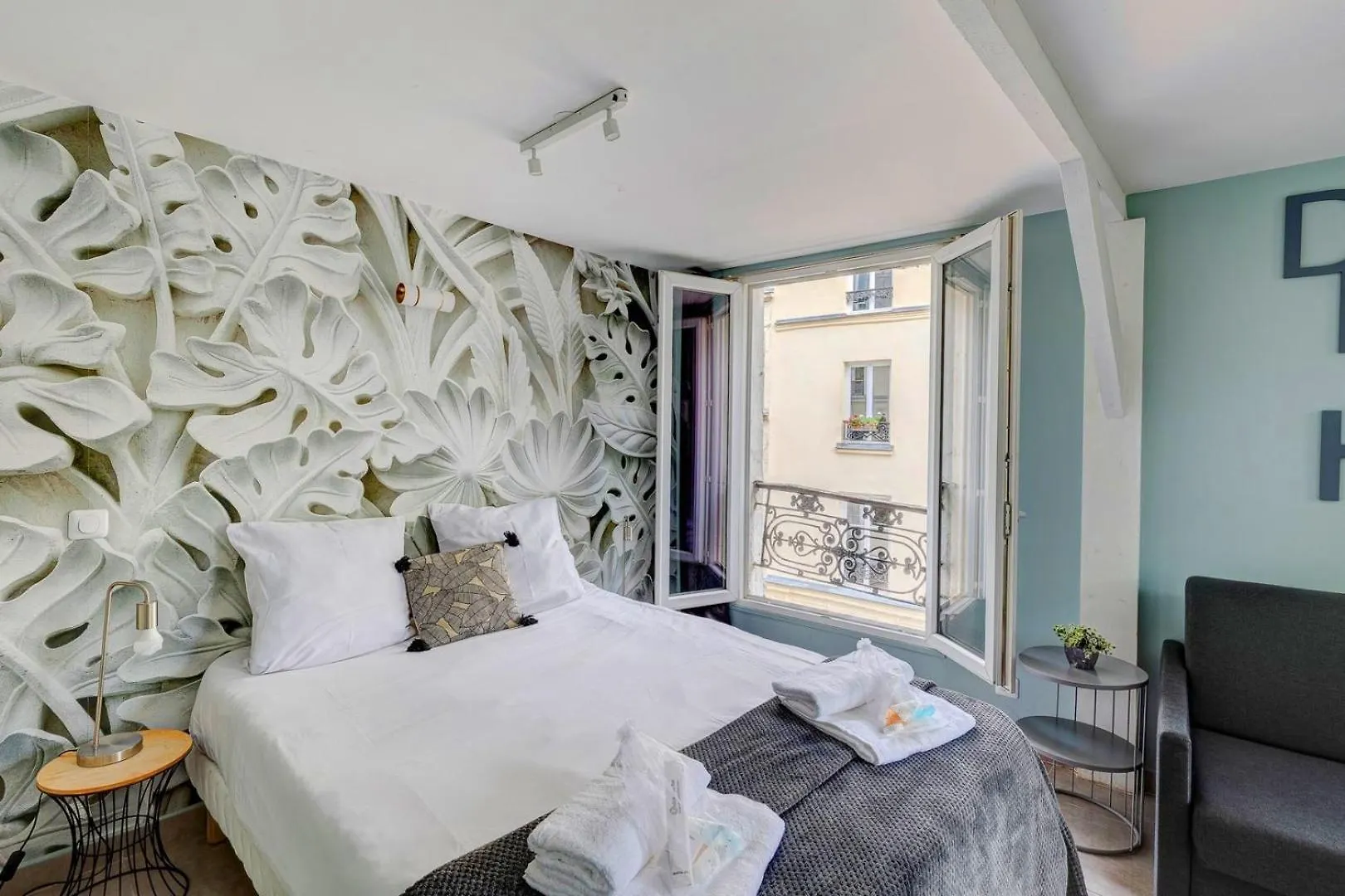 Bluestay 23 - Superb Studio In Paris Apartment